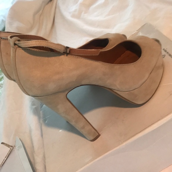 Steve Madden heels - Picture 4 of 5
